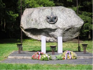 Památník partyzánského odboje v Cikháji