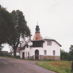 obecní dům s kaplí